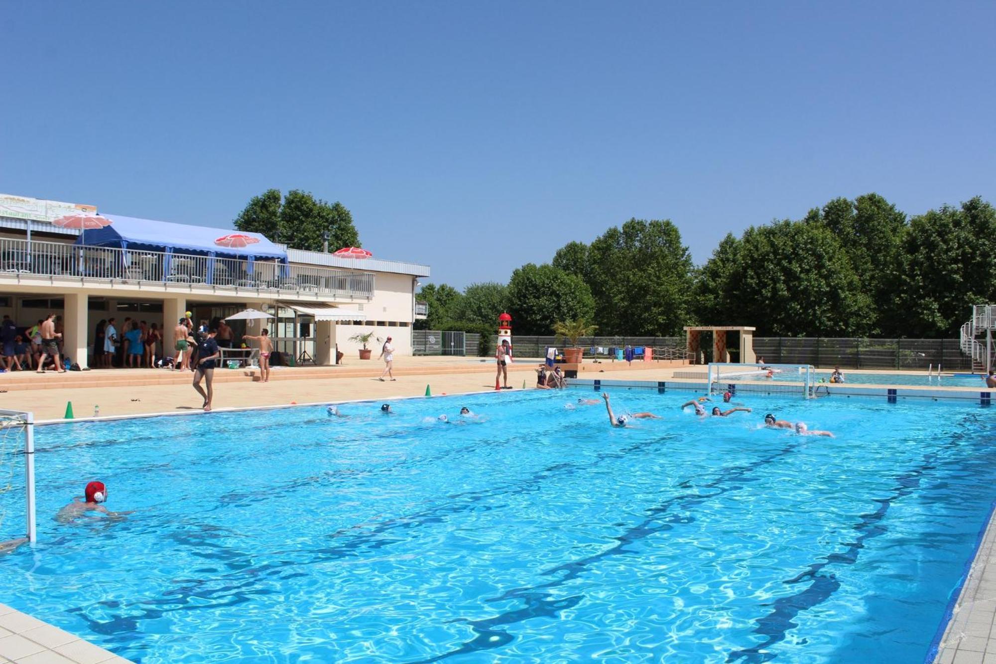 Camping De Thoissey *** Екстер'єр фото