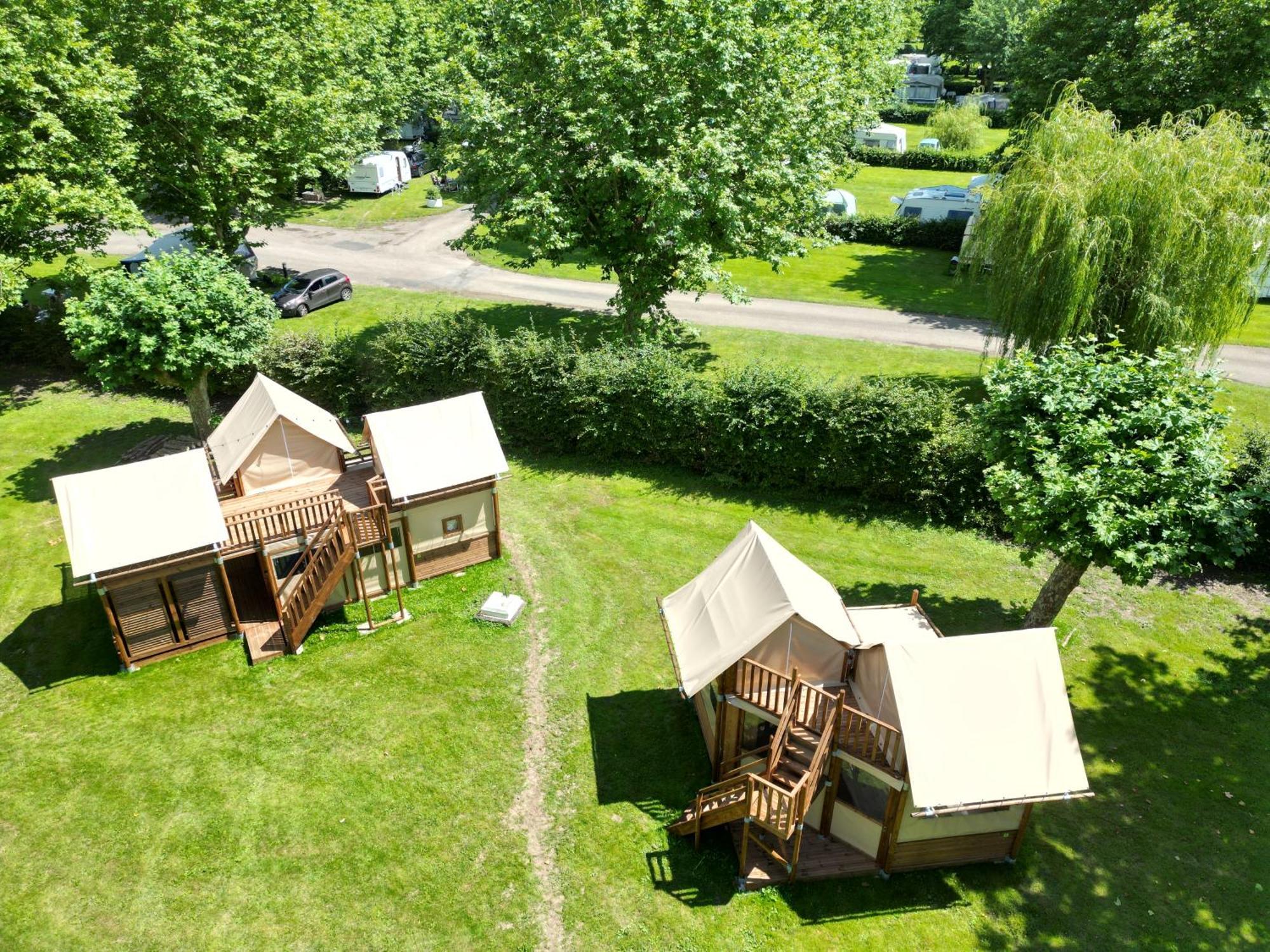 Camping De Thoissey *** Екстер'єр фото