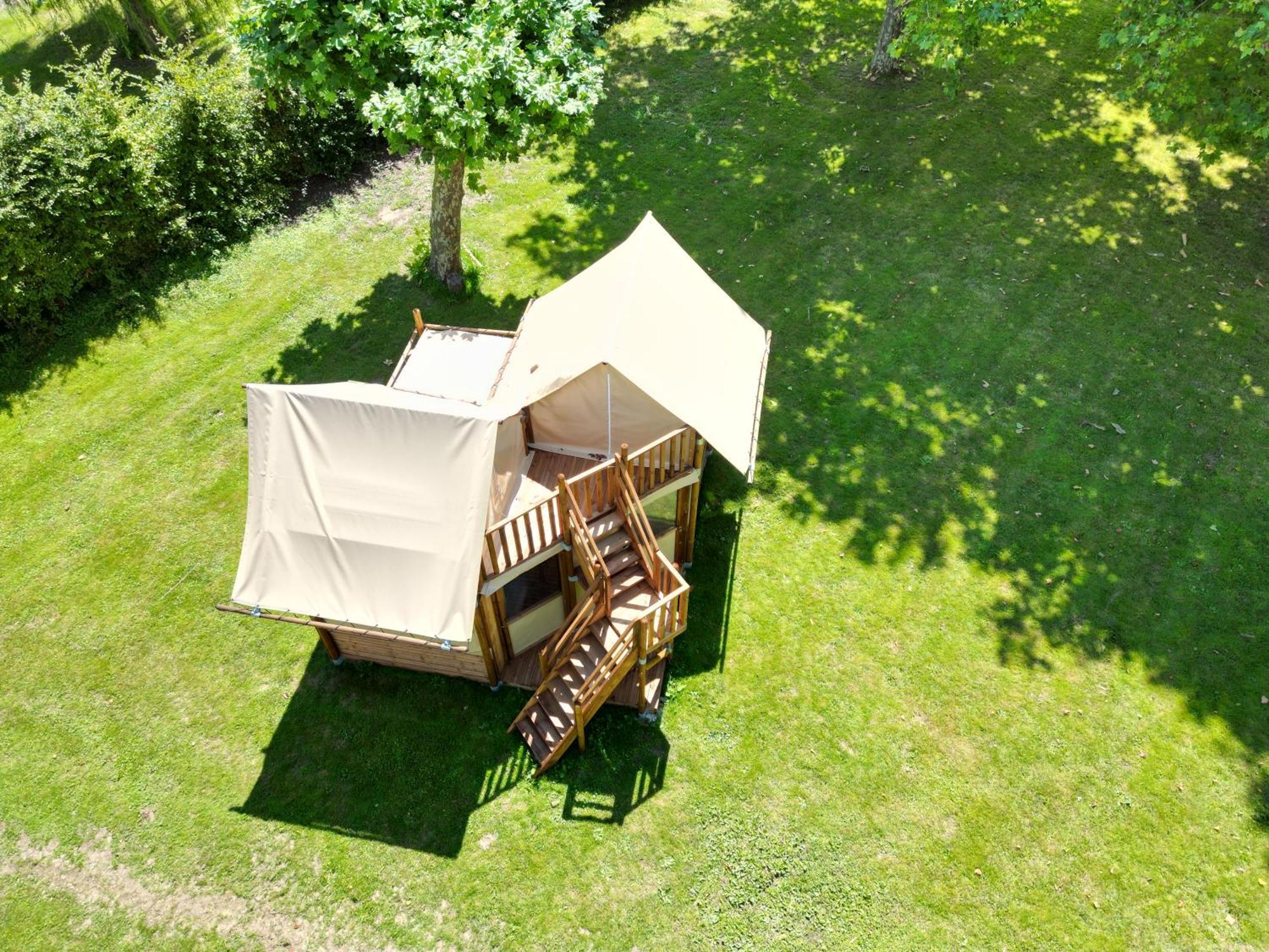 Camping De Thoissey *** Екстер'єр фото