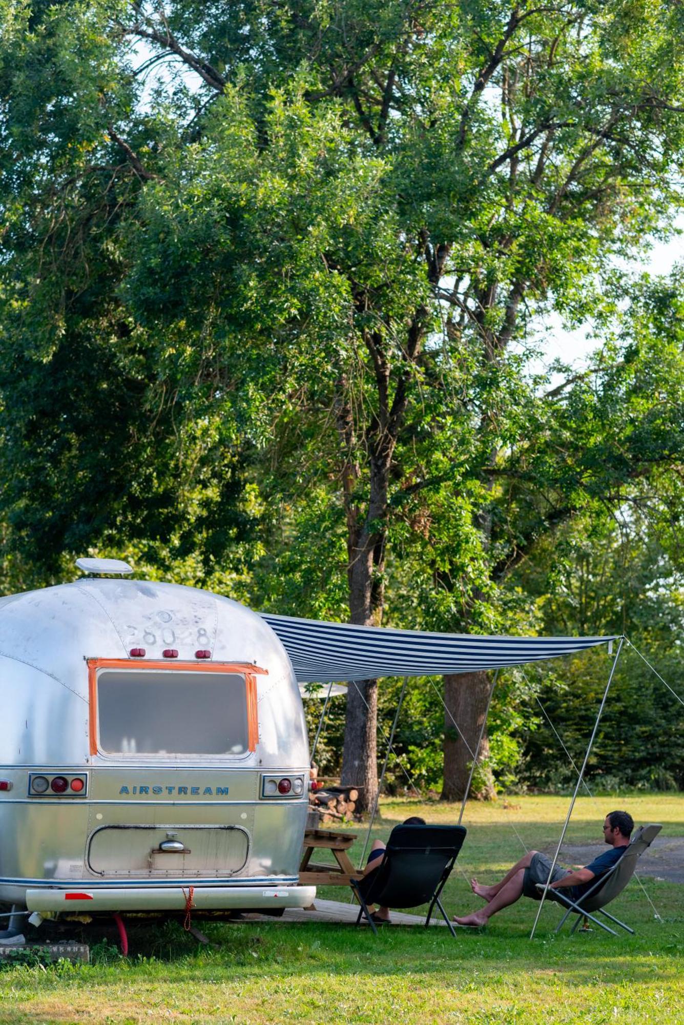 Camping De Thoissey *** Екстер'єр фото